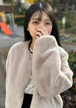 A 148cm tall, petite, delicate office lady begs for creampie by saying, Please sperm♥ and makes her cum like crazy with her soft white skin and slender style.