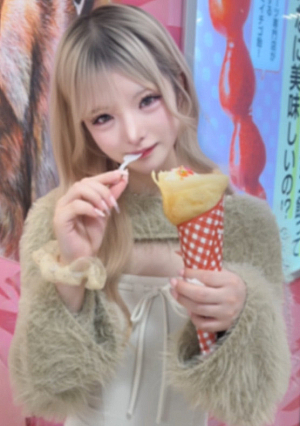 [Angel descends] It's so sad... A pure and lovely 18-year-old beauty who can't stop convulsing because she's so cumming, she's bullied on a remote roller at a woman's aquarium, and she cries in a murmur and cries half-crying ♡ Two impregnation press