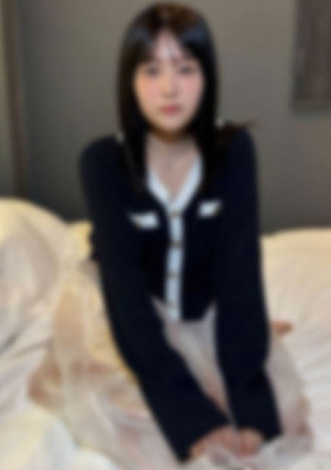 [Uncensored][Face revealed] Individual footage of a housewife who is quite neat and doesn't want to get dirty