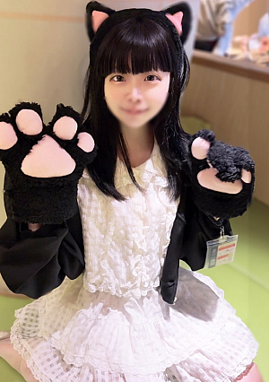 147cm Ultimate Baby Face* 18-year-old Concafe Girl with a shaved pubic hair that is about to grow up, unable to resist the smile and impregnate her twice