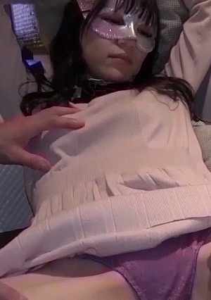 [3P Continuous Creampie] A 32-year-old married woman who wanted two sexes because she wanted to know the depth of her sex, drowning in pleasure with two cocks and experiencing even stronger ecstasy.
