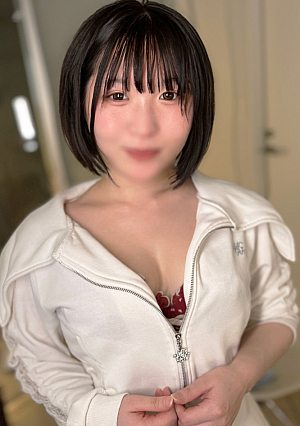 Meiji Dai 21 year old white skin F cup JD with cute smile P-active daughter OIL massage with a huge convulsion orgasm, cumming with cum