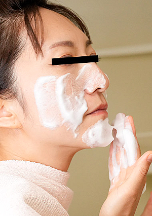Natural Beauty : Ms. Misono's Real Face