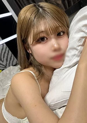 Meiji. Dai.Raw. Fair-skinned, beautiful D-cup slender body Shiho-chan. A total of 5 positions. Serious. Juice drip. Re. Dripping. Inner cum. Erotic. Thick erotic.