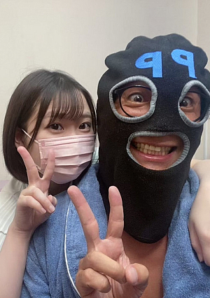 [Sadistic inside the vagina] Even though he looks so quiet, he loves to**ure, and was squeezed by the best erotic pussy that feels good to hug [Yua (23)] [Review Bonus]
