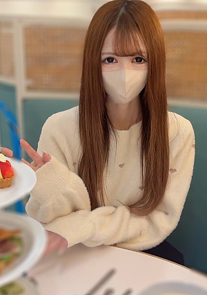*Completely out [exposed face] A cabaret girl working in Kabukicho can't say the content as a video, but she's creampied