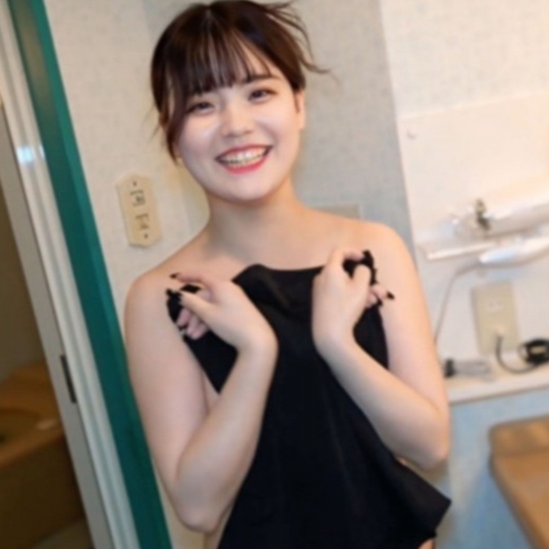 [No] Angelic's Smile, the most cute E-cup beauty⤴A cute face that always makes you smile with fun, and three creampies are creampied *Bonus high quality