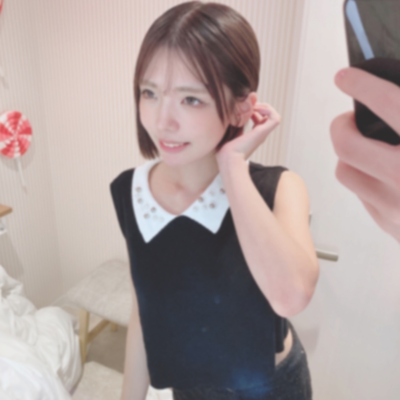 [3 gorgeous works and bonus footage, 4 special shots] 1./8 year old short-distance runner attending Nissan University with beautiful white, thin, abs, and prominent body, shy, hidden sex drive explodes in various places in the hotel.