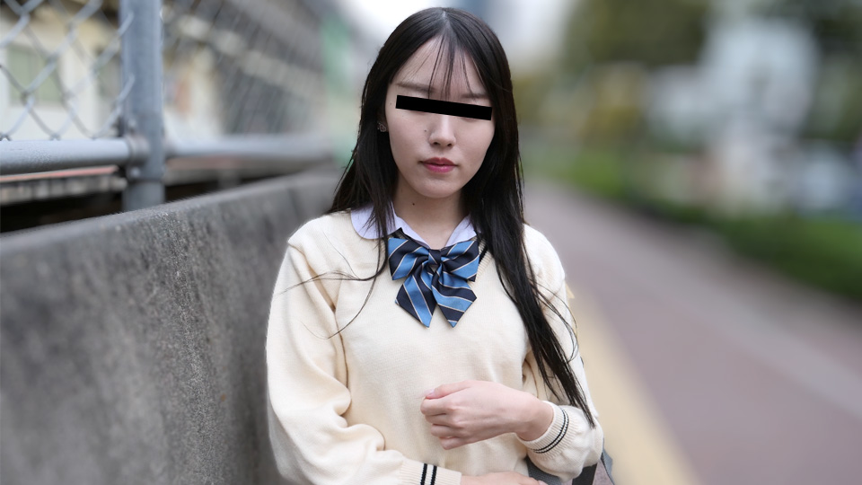 On the train : Moeka Yamashita