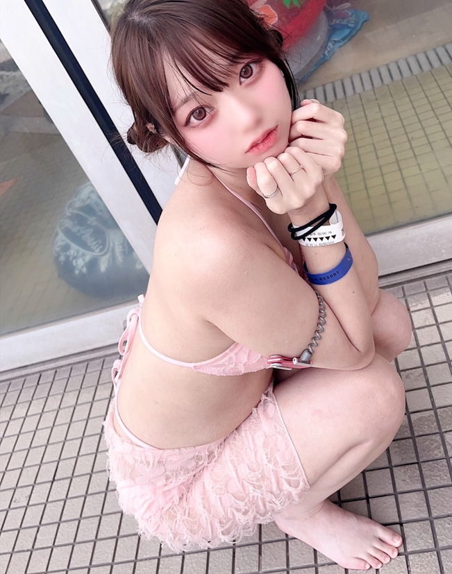 [Release Commemoration Price] We have delivered the service-type Ai-doll-grade looks to fans [Recording time: Approximately 105 minutes]