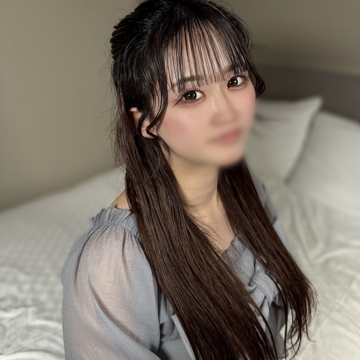 First shoot [No] [Creampie 2nd round] Elite J-slut with big butts who look like Yuuchami, and cunnilingus on her hairy pussy, gets excited and gets so excited that she has a massive creampie shower and has sex with her again after having a refill of sex ※Bonus included
