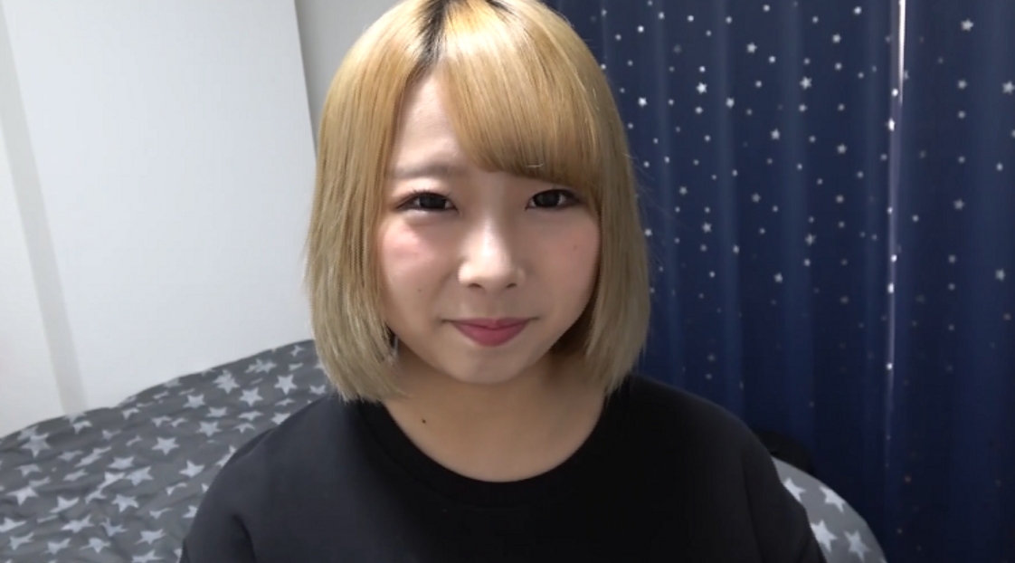 [Uncensored][Face Reveal] 21-year-old H-cup innocent big-breasted Sakurako's titjob/hospitality/massage/massage and raw creampie