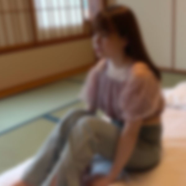 [Uncensored] [Individual Shooting] I was an exquisite slender 5th grader who descended into a Japanese-style room and attempted himself** Retreat from the receiving end of the negative chain.