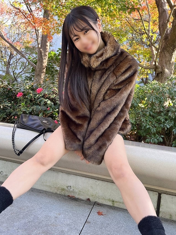 [Upper ball/cream] A girl with a very delicate body with small breasts and beautiful butt (24) ⇒ A slender, slender body that is very sensitive and slender, and a slutty creampie Satsuki