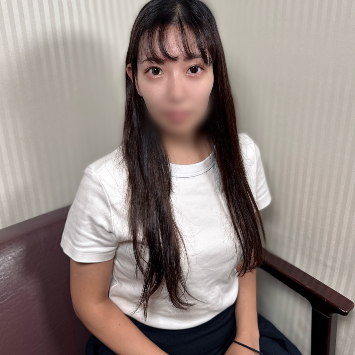 A happy thin woman who loves service [None] [Raw sex/creampie] A happy thin woman who loves serving and licks anal too. There is a gap between her serious personality and her reaction to sex. She is used as a sexual desire processing machine as she pleases. *Benefits included.