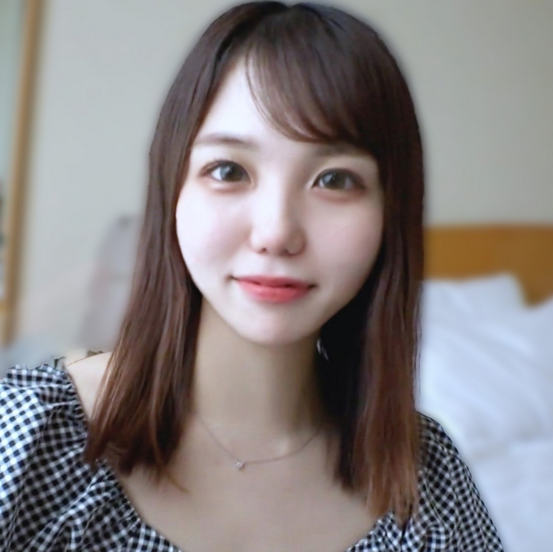 [76,000 people channel] Popular female college influencer High-priced negotiation serious appearance Rare exclusive sex video including creampie without pills *Ends as soon as sold out