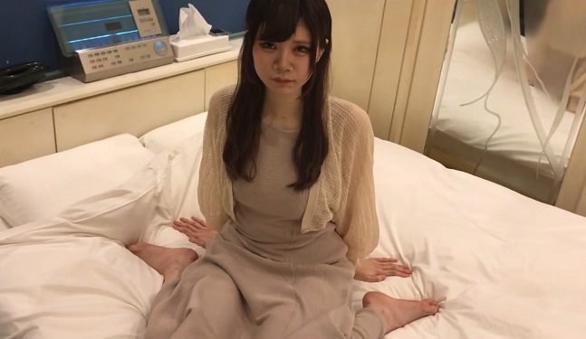 [Amateur personal video] I take off the rubber band and creampie my local classmate without permission.