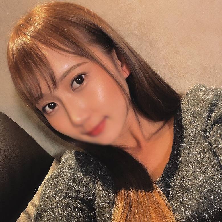 Sorry for being uncensored and lewd... Moist, graceful and neat ❤ A research graduate student suddenly gets her pussy wet and cums, giving her a rich creampie