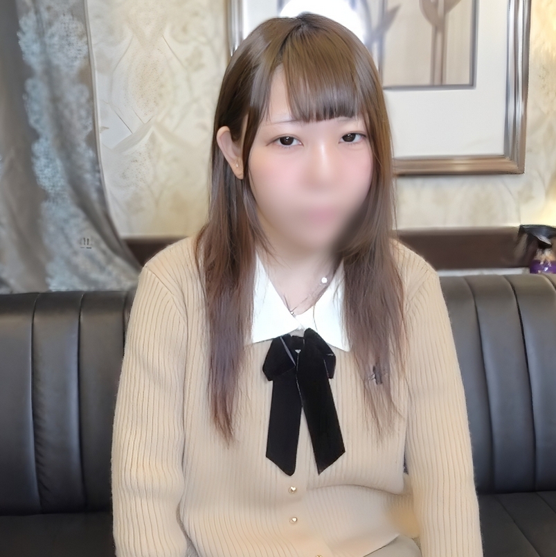 (Main story face showing) A large student with a reason takes on a sex video to earn money and completes the insemination with a tight body and shaved pussy to the maximum excitement level without hesitation and a large amount of creampie