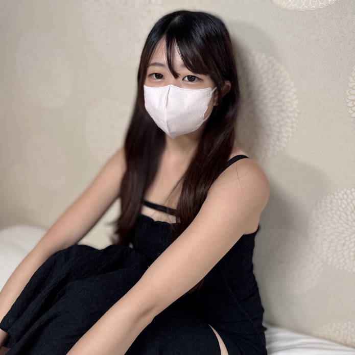 Compliant temperament [no] [Creampie] A plain woman who grew up in the countryside opens her pussy at my command, opens her asshole, grabs her head, and cums in so much that it drips *Bonus included