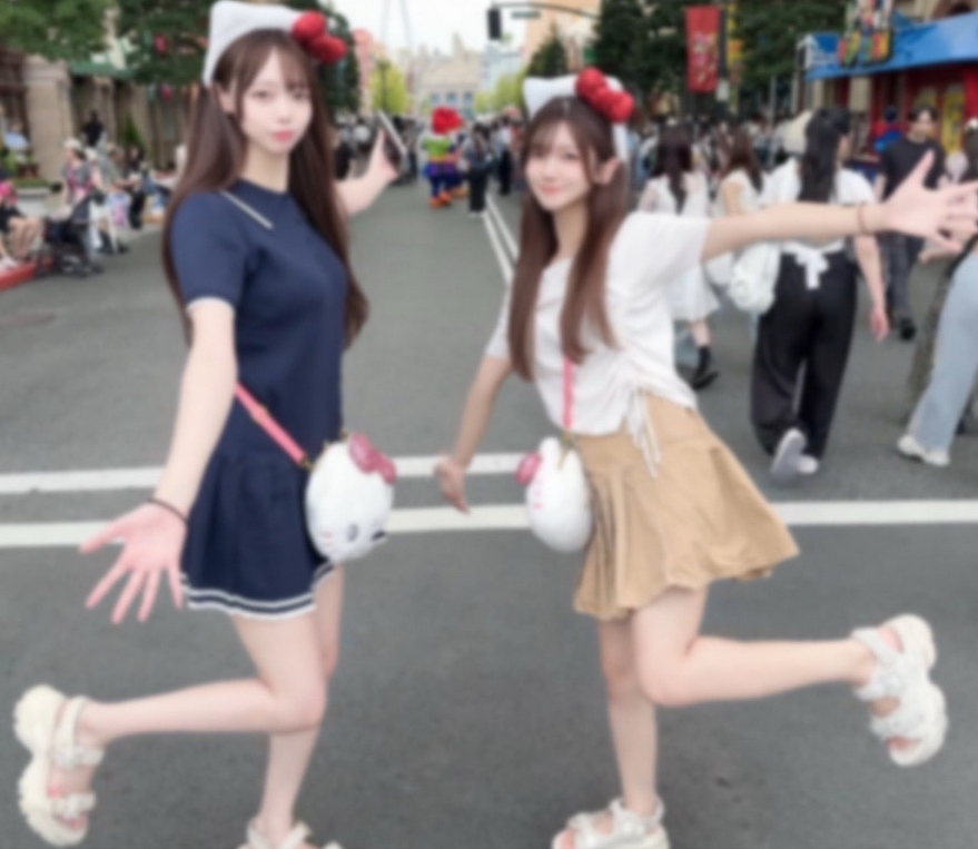 [Legend] * Harem 3P of Yui & Hikaru, who are from high school and the same old students, will make history in FC2 with continuous creampie in the double squirting of the most beautiful woman ever ~ Scheduled to be deleted on 12/31