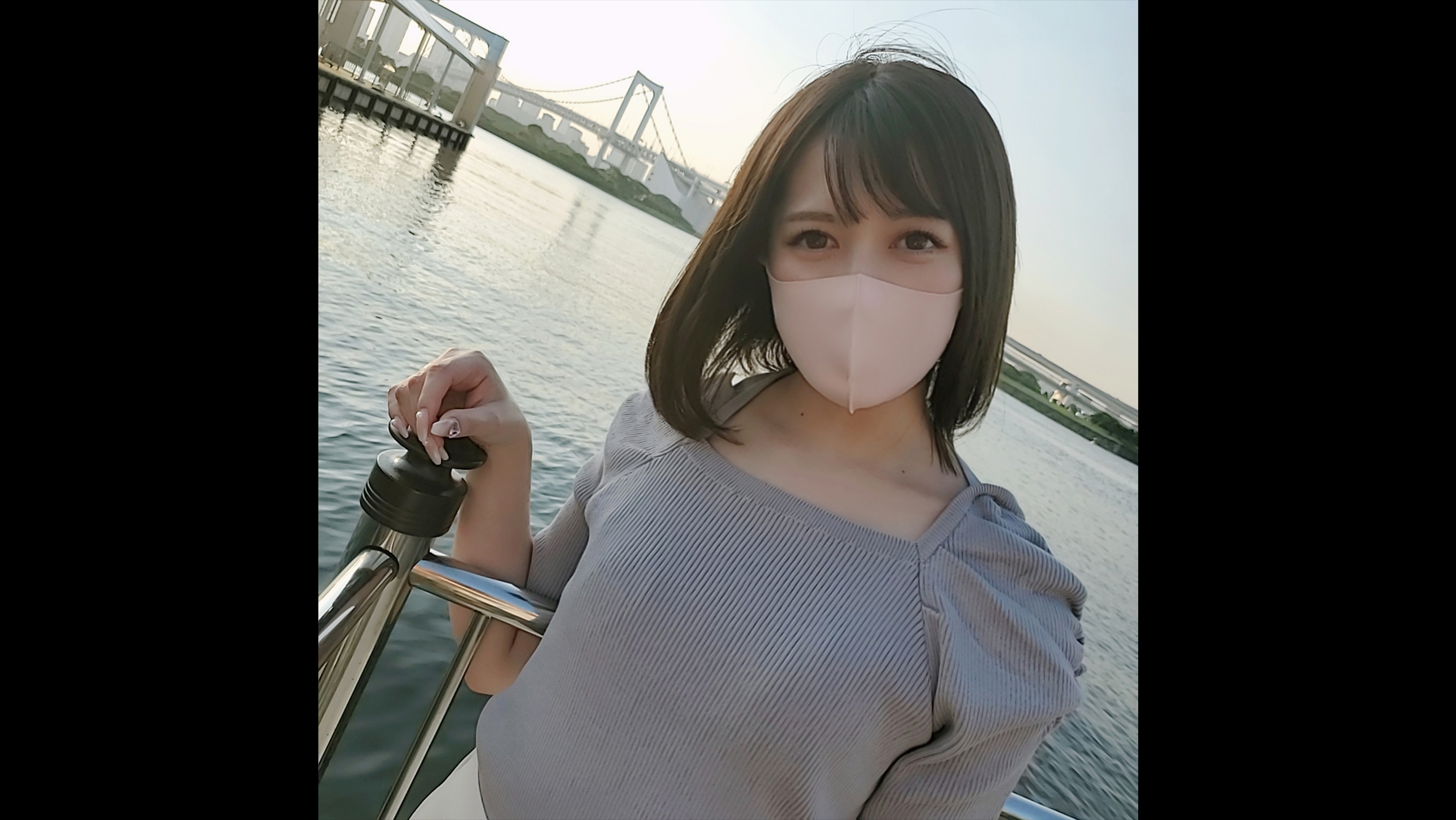Uncensored Twilight date with the receptionist of the beauty clinic at the beach in the evening The last vaginal cum shot in a closed room obscene and elegant body by the viewer This is her last work