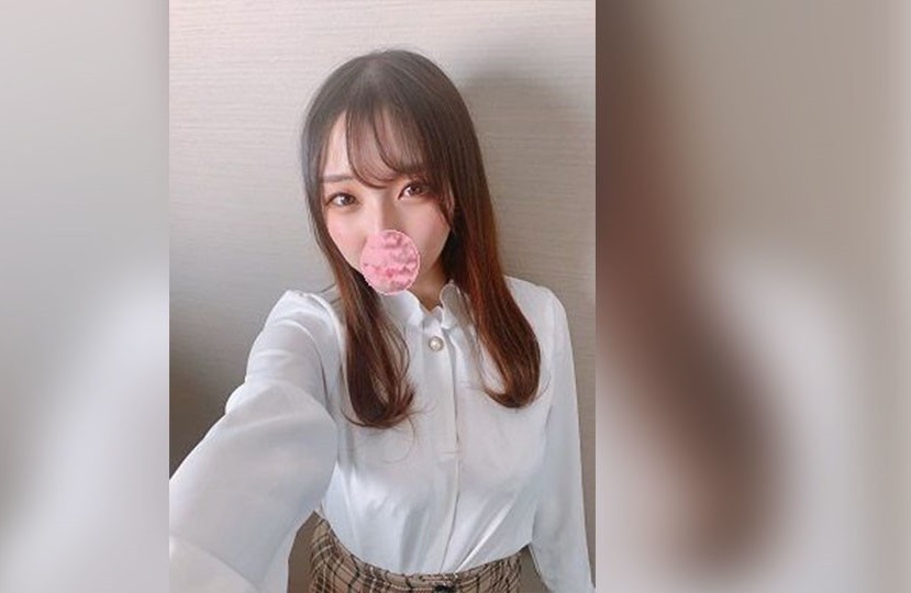 At the age of 18 a girl at Nogizaka level was unlicensed