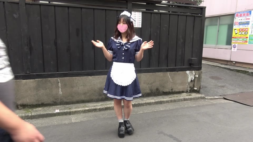 First shot Moe Moe I invited a maid who is Kyun to a date and made a vaginal cum shot in uniform Personal shooting