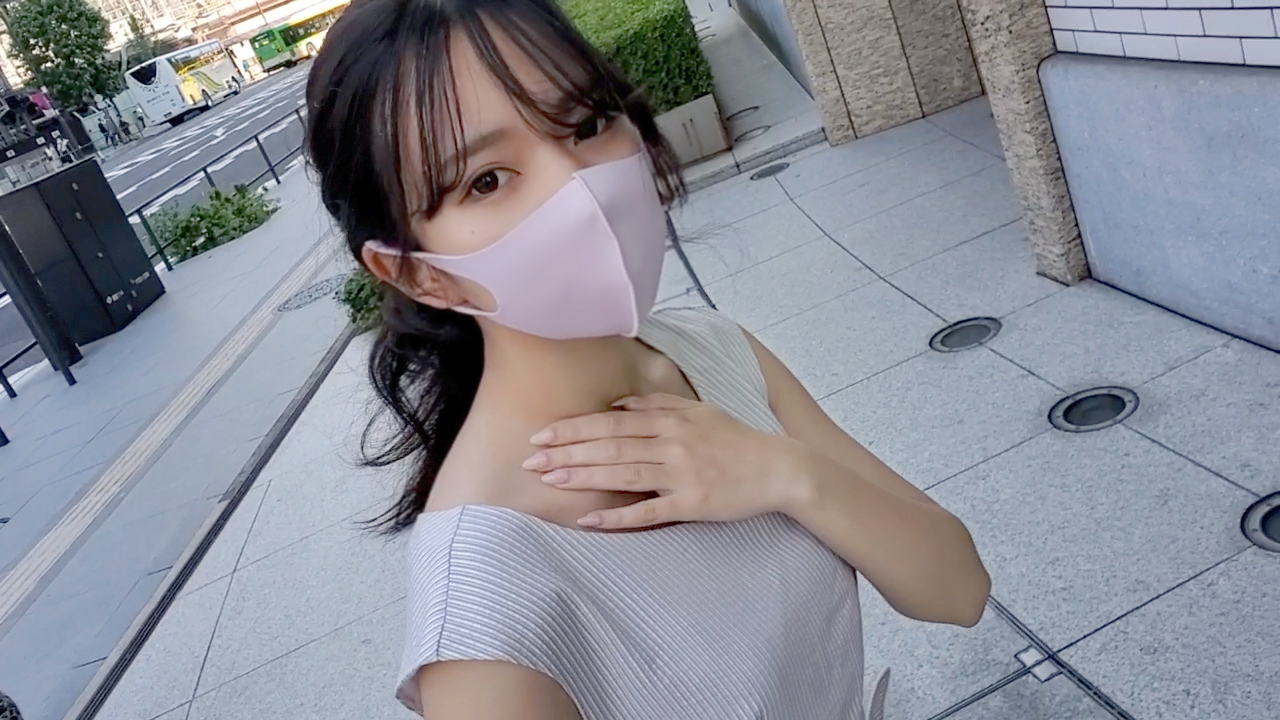Limited number of first shots Uncensored Innocent school ponytail Black-haired female college student Pretty looks but tightly bristle Creampie first part blow scene appearance