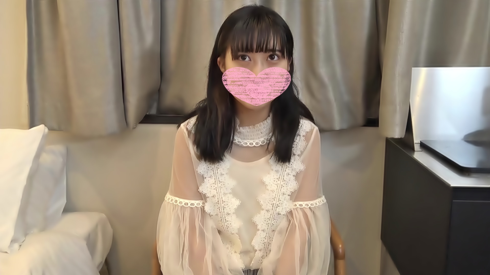 18-year-old BA aspiring Ubukawa student life I felt it for the first time in my life and got excited and made vaginal cum shot without permission