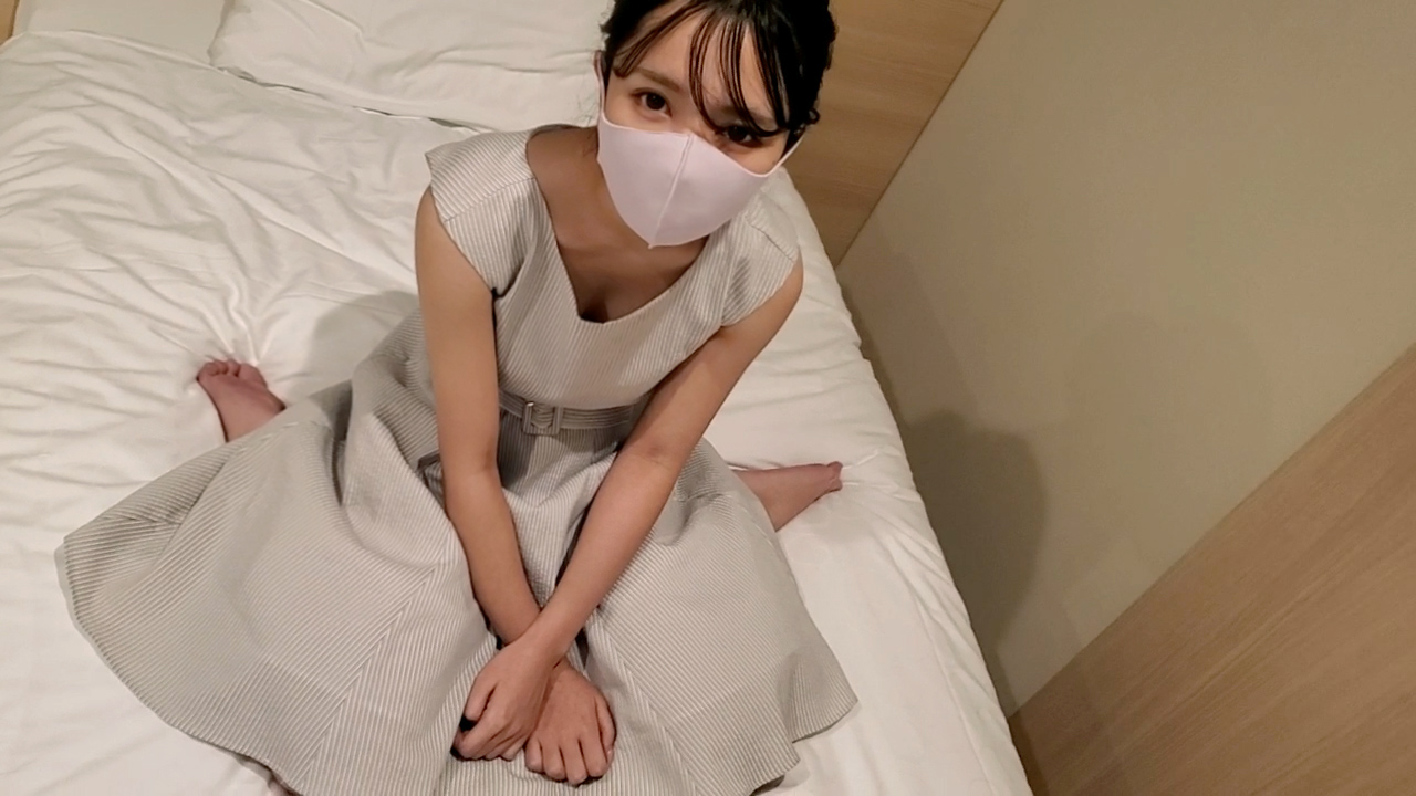 Limited number Uncensored Innocent school ponytail Black-haired female college student Pretty looks but tightly bristle Creampie second part blow scene appearance