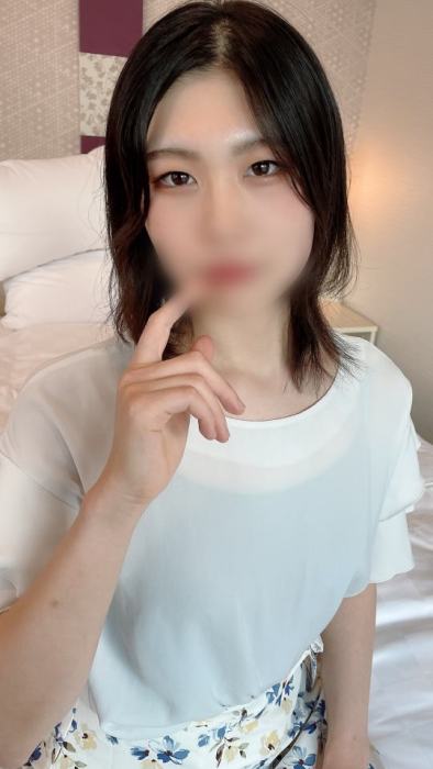 FC2PPV-2430778 A teacher in the health room of an elementary school that is too beautiful Immediately measure a cock that has not been washed