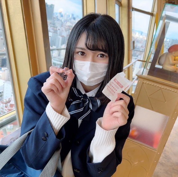 Uncensored Forbidden vaginal cum shot in a young female genital with untreated bristles that has the first oral ejaculation in the cute mouth of a girl student who is so pure that it gets super