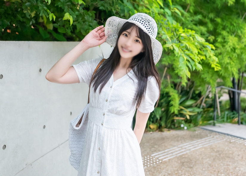 Face-up cinema style Uncensored Limited number of 19-year-old innocent and pretty fair-skinned female college students who have grown up a little