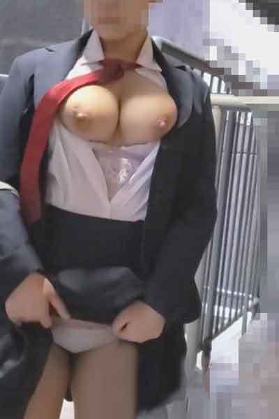 Prefectural general course Big breasts sober c**ld exposed in a multi-tenant building fucking vaginal cum shot