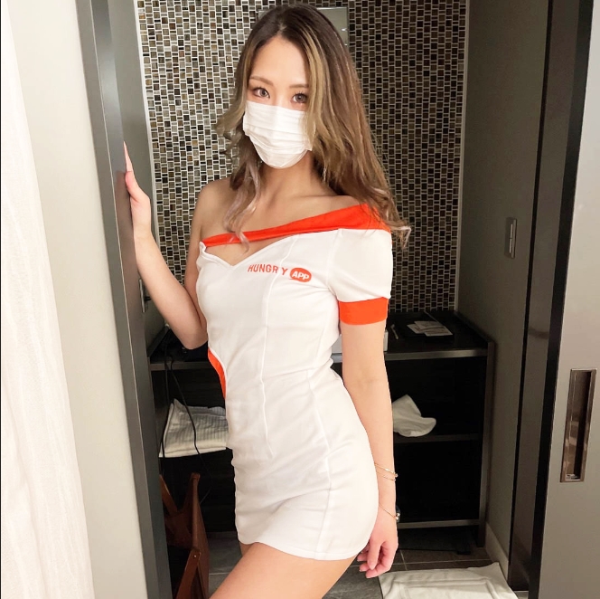 Individual shooting Masochistic propensity that cant live without a tip Takane no Hana a beautiful race queen super hardcore raw creampie SEX Race queen Erika 24 years old