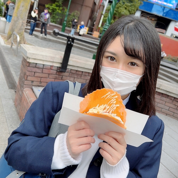 Limited number of first shots Uncensored Its embarrassing Bringing a pure student to the first love hotel so that it gets super forbidden vaginal cum shot to the disordered genitals of a girl student who is too bristle with obscene fornication