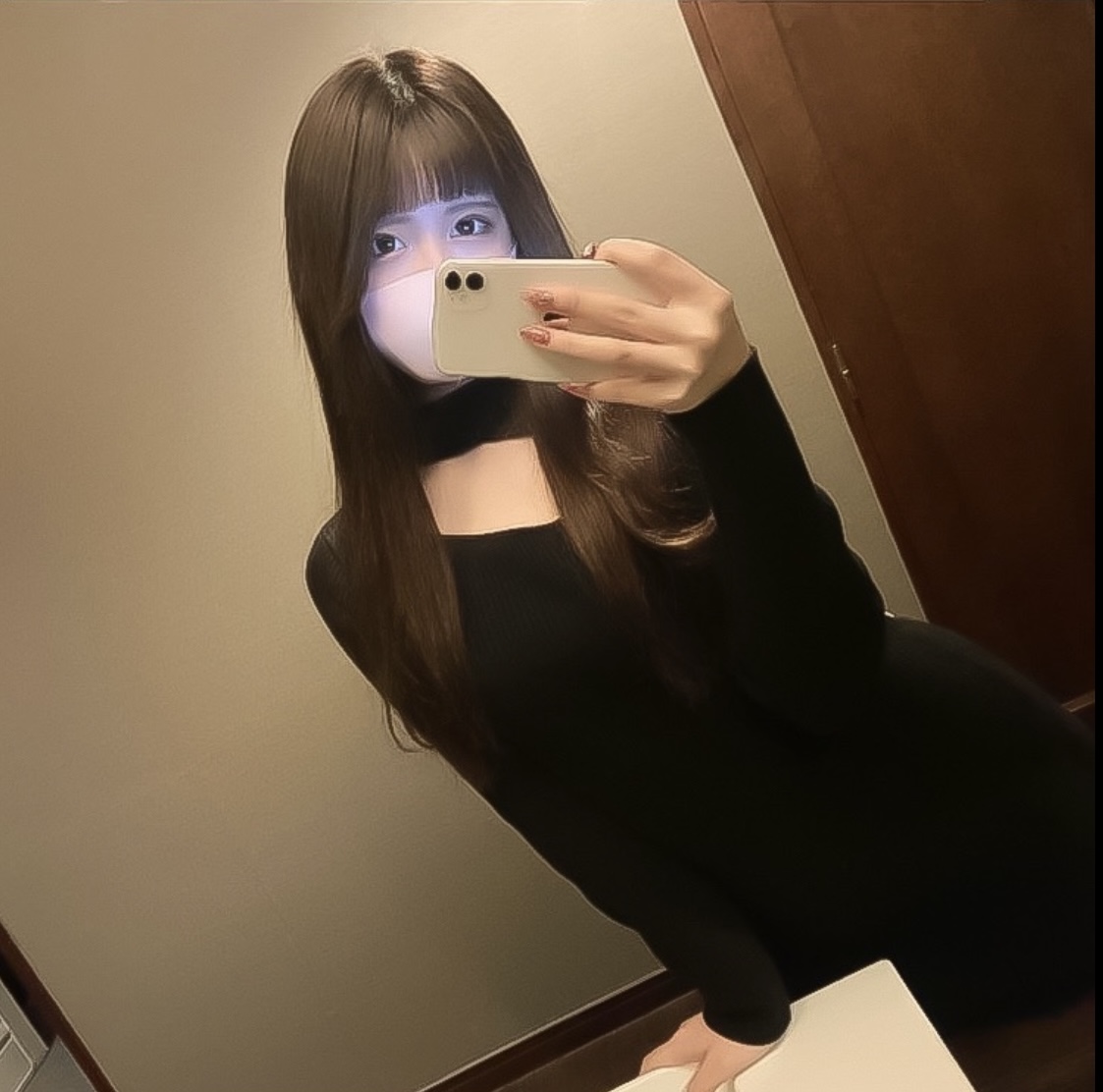 First shot National treasure class absolute beautiful girl E cup Mizuki-chan Pure white god Nice ass owner Massive squirting 2 shots SSS class