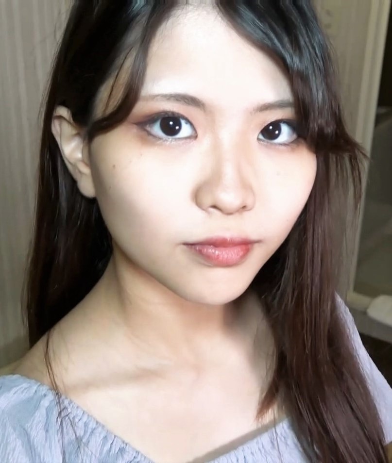 Slender but F-cup figure-like body beautiful girl Super beautiful breasts Gokkun aspirations It is a neat and clean metamorphosis lol Review privilege high image quality Ver