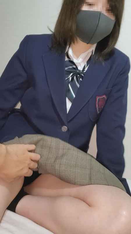 Limited stock Private regular course Half beautiful girl graduation ceremony night first-time squirrel No eye moza