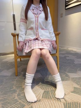 18-year-old perfect body Nanami Unauthorized publication with a story to me This is the last with a shocking confession Early discount purchase privilege available