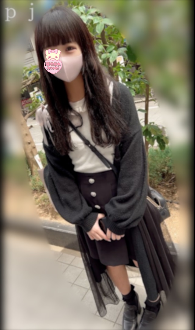 First shot Individual shooting 18-year-old fluffy beautiful girl professional student aiming for a pastry chef Because of the activity to spread the taste of sweets nationwide p live Gonzo Oh it has been vaginal cum shot