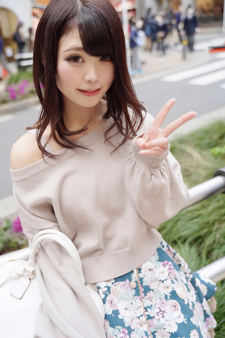 Beautiful girl x brilliant talent Former J idol SY Gonzo l**ked who passed the University of Tokyo in active duty