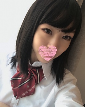 19-year-old beauty trimmer who loves doggy cats Even if there is no love experience etch is curious