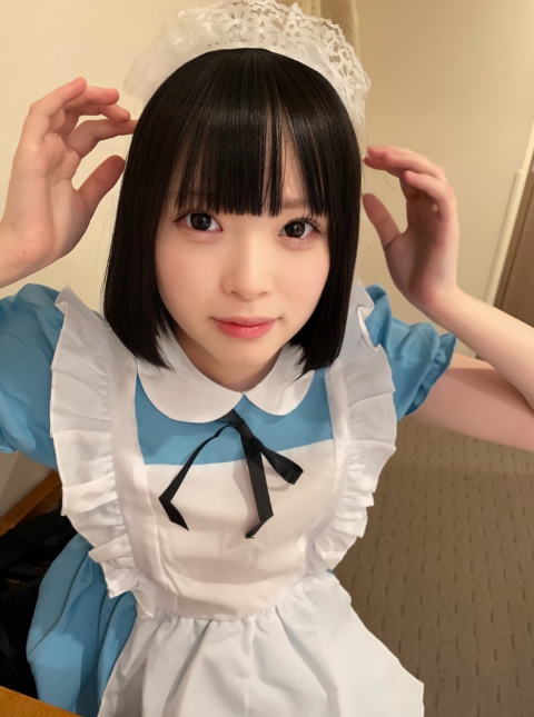 I rented fair-skinned angel Yuna-chan to three fans