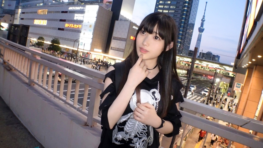 Seriously Flirt, First Shooting 1366 [Pillow Throwing Madness] Seducing A Freshly Arrived Student To Have Sex, No, No, He Was Feeling Good...