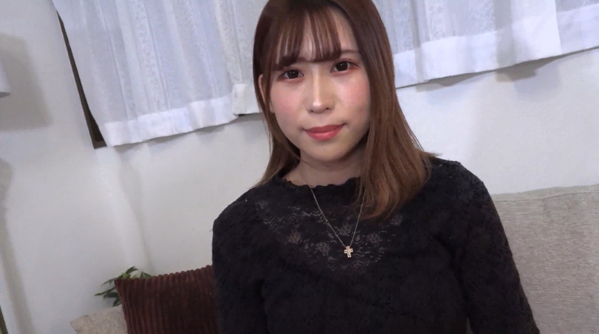 A cute Minato-ku girl who has come to like cum has grown into a splendid blowjob lady who licks up to 3 consecutive shots of sticky semen without no hand blows The review privilege is 4K high image quality