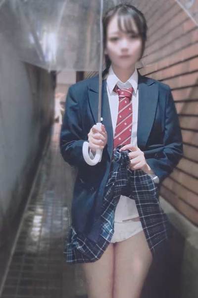 Grade 2005 Ponytail pretty girl who masturbates every day