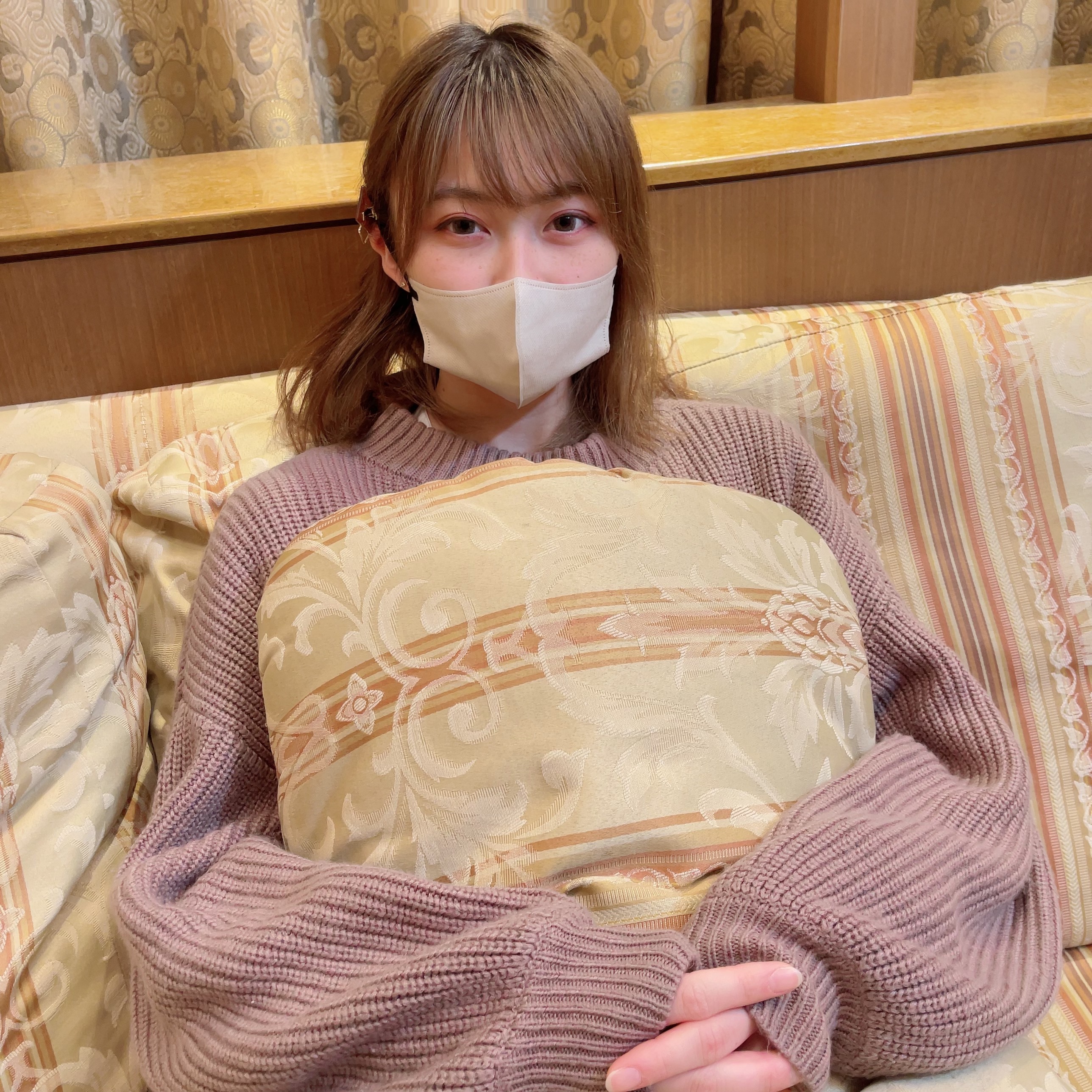 I met a girl in the countryside Shes cute has a super sensitive constitution and made me wear bloomers 4 times