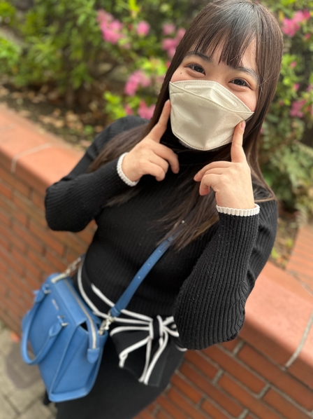 A friendly baby-faced girl ♡ Immediately moaning with a woman's face and cleaning up with a vaginal cum shot